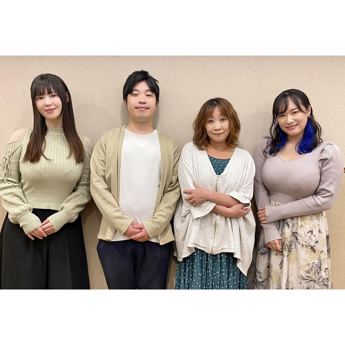 photo24-011-1.jpg photo24-011-1.jpg